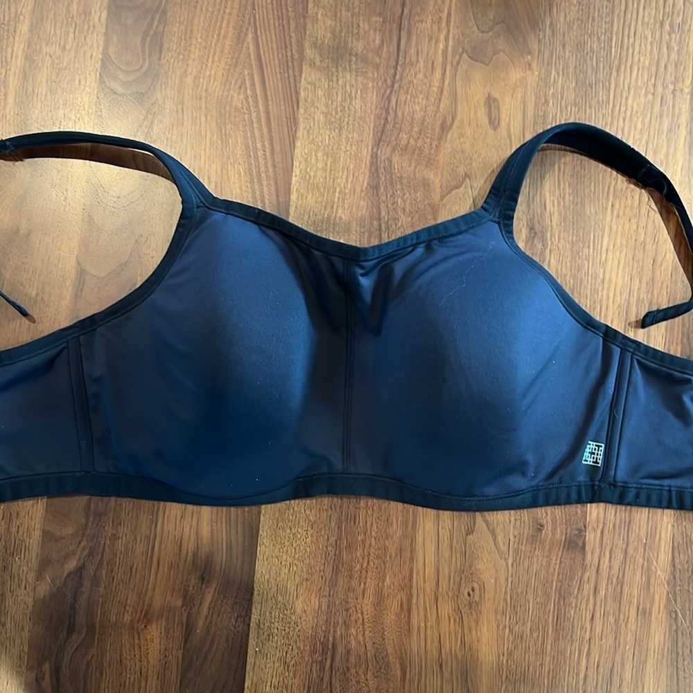 Like new Natori bra
